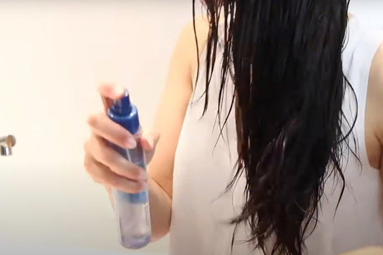 làm thẳng tóc bằng máy sấy​ 4