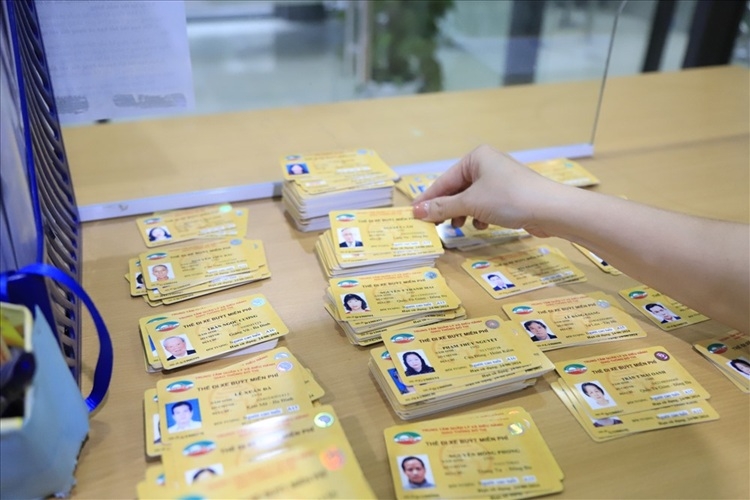 làm thẻ xe buýt miễn phí online 4