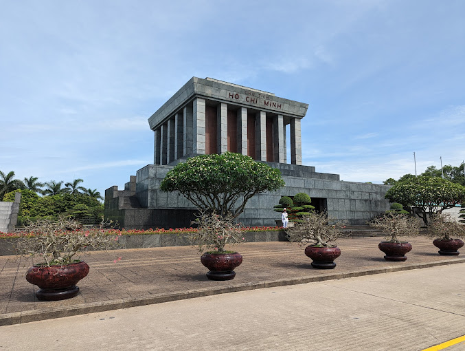 Lăng Bác tiếng Anh là gì?
