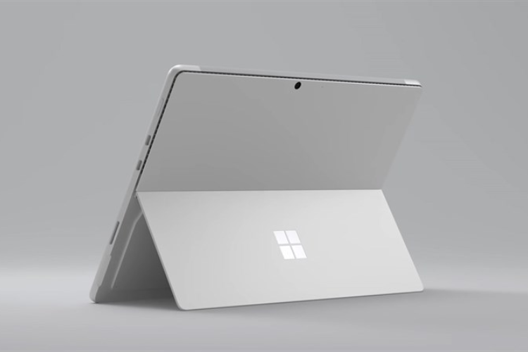 laptop cảm ứng mỏng nhẹ 2025 6