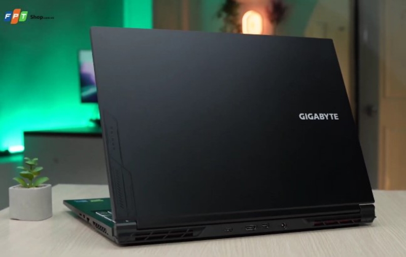 laptop đồ họa tầm 30 triệu 2026 - hình 3
