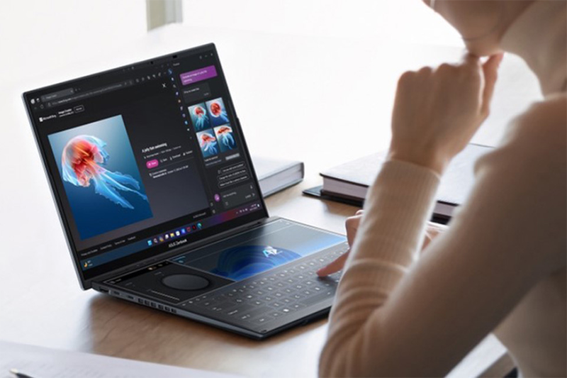 Laptop lai máy tính bảng 2025 (hình 1)