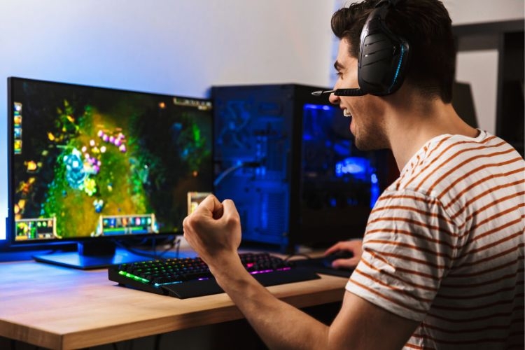 Nhu cầu chơi game nên chọn máy tính để bàn