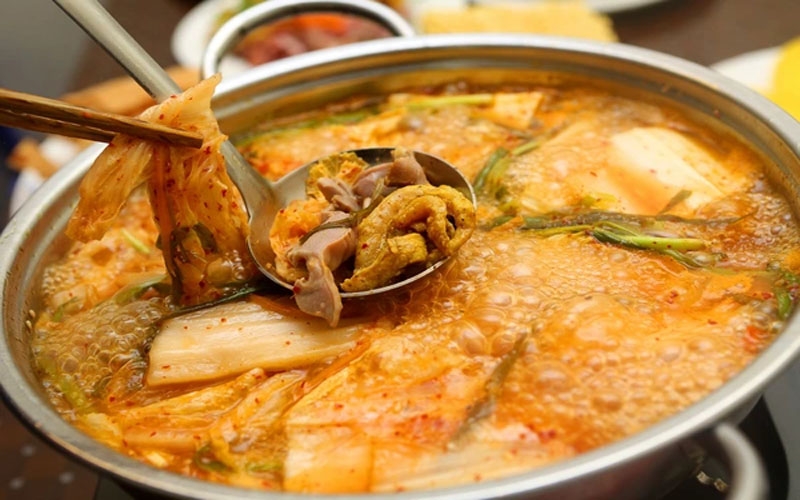 lẩu chân gà kim chi 3