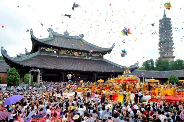 lễ hội chùa hương 5