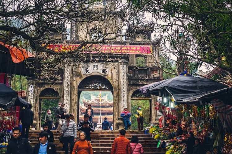 lễ hội chùa hương 1