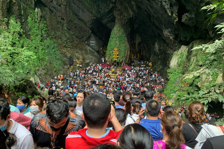 lễ hội chùa hương 2