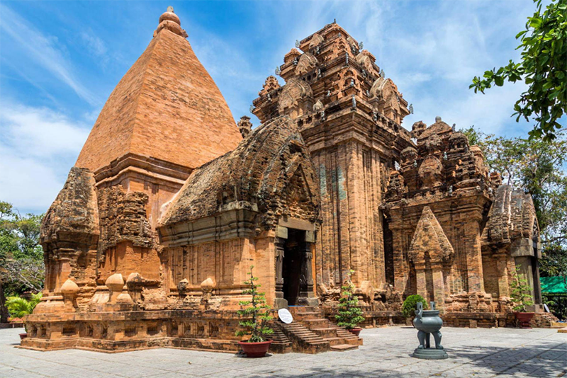 Lễ hội truyền thống ở Việt Nam (Hình 5)