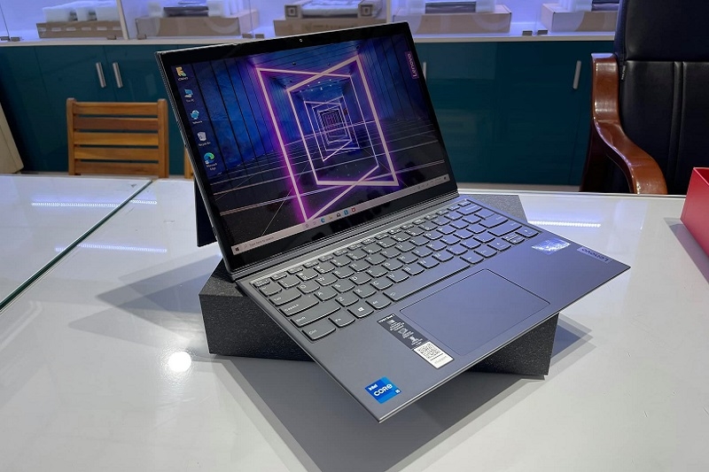 Laptop Lenovo Yoga nên mua dòng nào ảnh 1