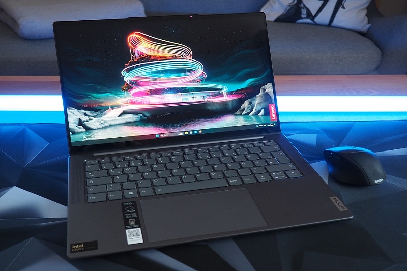 Laptop Lenovo Yoga nên mua dòng nào ảnh 3