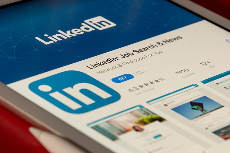 LinkedIn profile hình 7