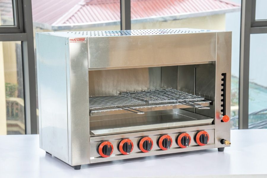 Đánh giá lò nướng Salamander 6 họng: Nướng nhanh, không khói, chuẩn vị nhà hàng