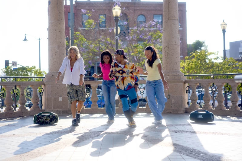 Loa Bluetooth JBL BOOMBOX 4 trải nghiệm âm nhạc theo phong cách riêng