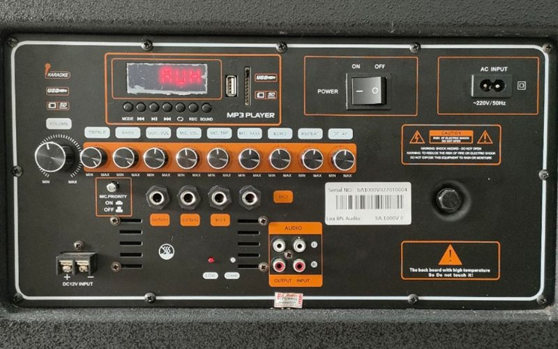 dieu chinh am micro loa bose