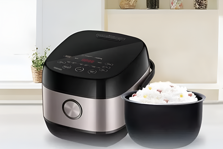 Lỗi F1 nồi cơm điện Toshiba là gì? Nguyên nhân và cách khắc phục chi tiết nhất