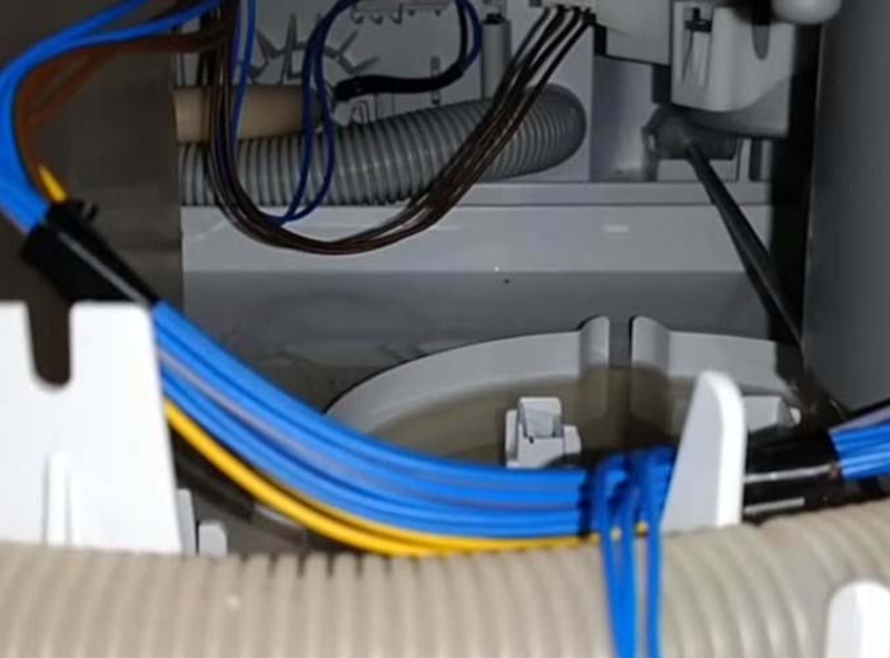 lỗi E02 m&aacute;y rửa b&aacute;t Beko 2