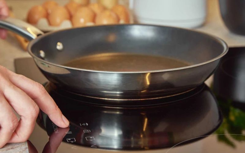 Nguyên nhân gây lỗi F trên bếp từ