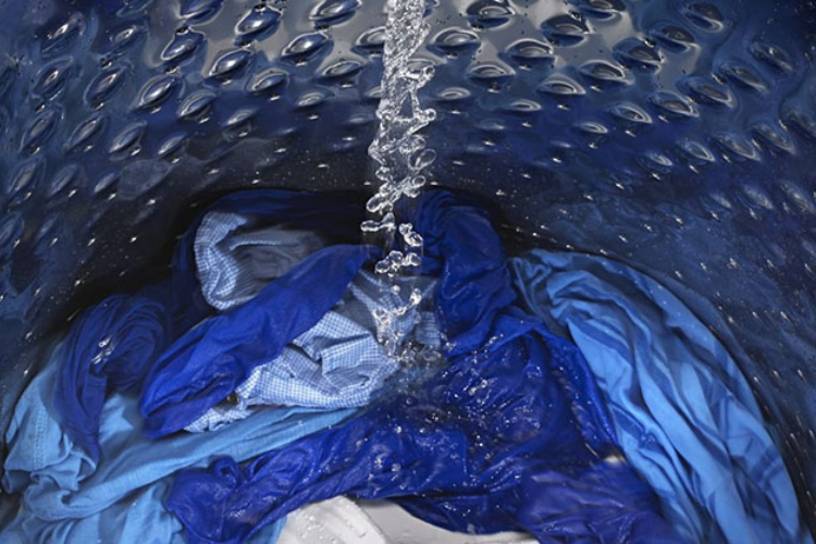 Lỗi kẹt m&aacute;y giặt h&igrave;nh 4