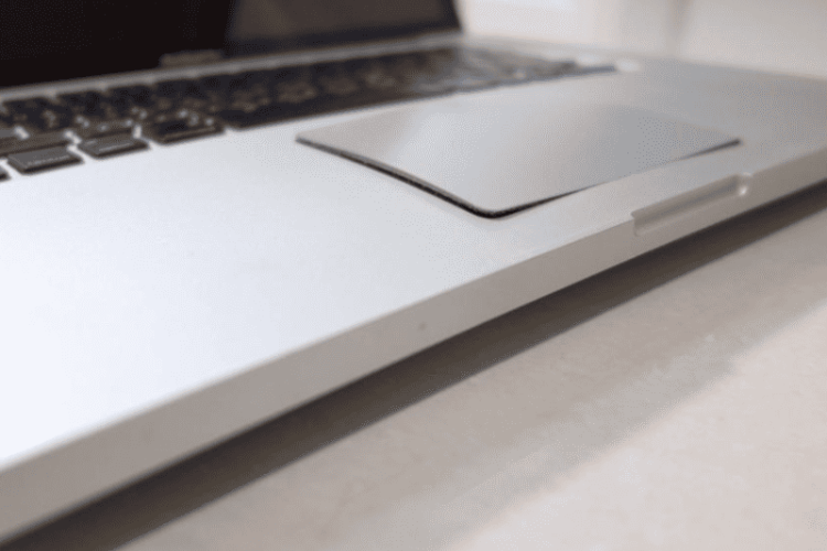 lỗi pin trên Macbook khi gặp sự cố 2