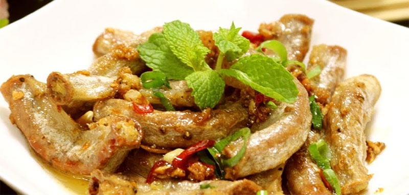 Lòng heo chiên mắm hình 4