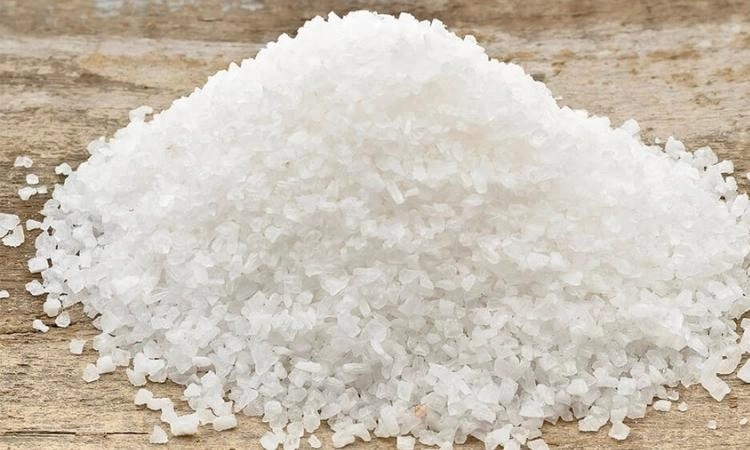 Luộc trứng nứt vỡ không bị lòi ra ngoài (Hình 4)