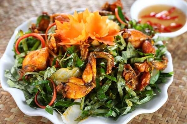 Lươn um lá cách 7