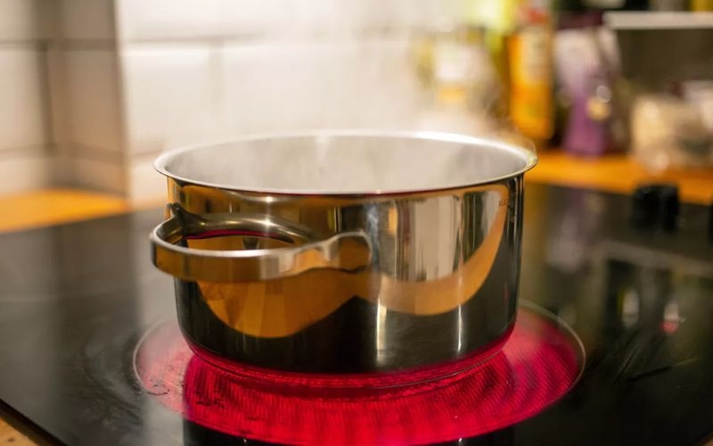 lưu ý khi sử dụng bếp điện 6