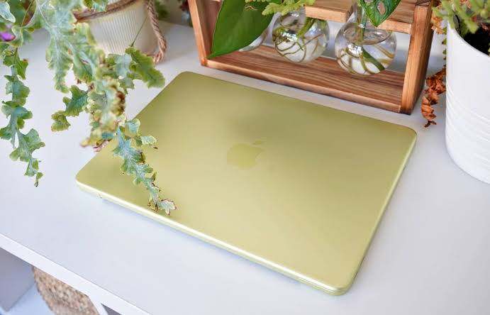 MacBook Neo 11