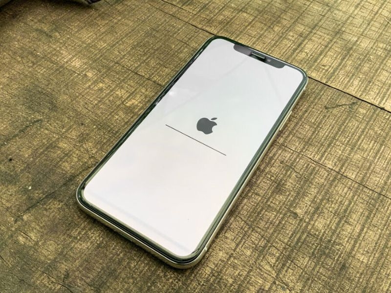nguyen nhan khien man hinh iphone chop nhay