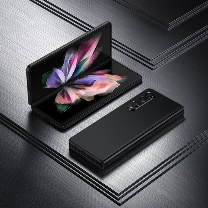man-hinh-samsung-galaxy-z-fold3-5g.jpg