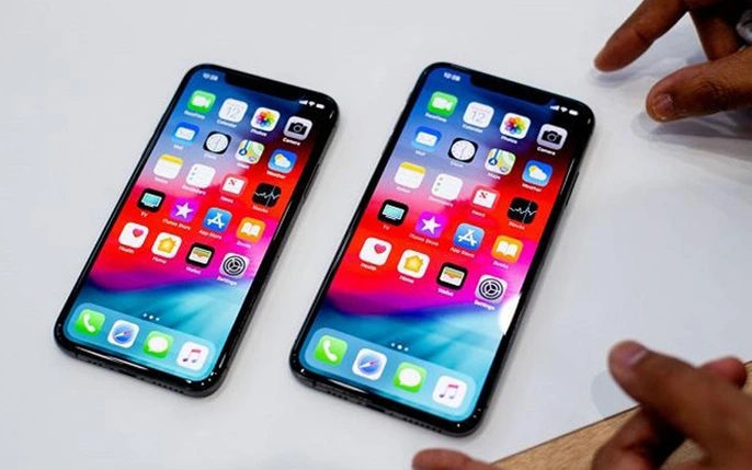 Các dòng iPhone từng sử dụng màn hình tai thỏ