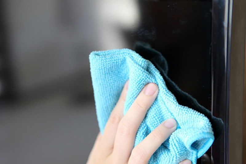 màn hình TV bị nứt (hình 2)