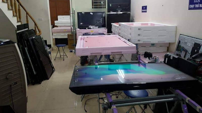 màn hình TV bị nứt (hình 7)