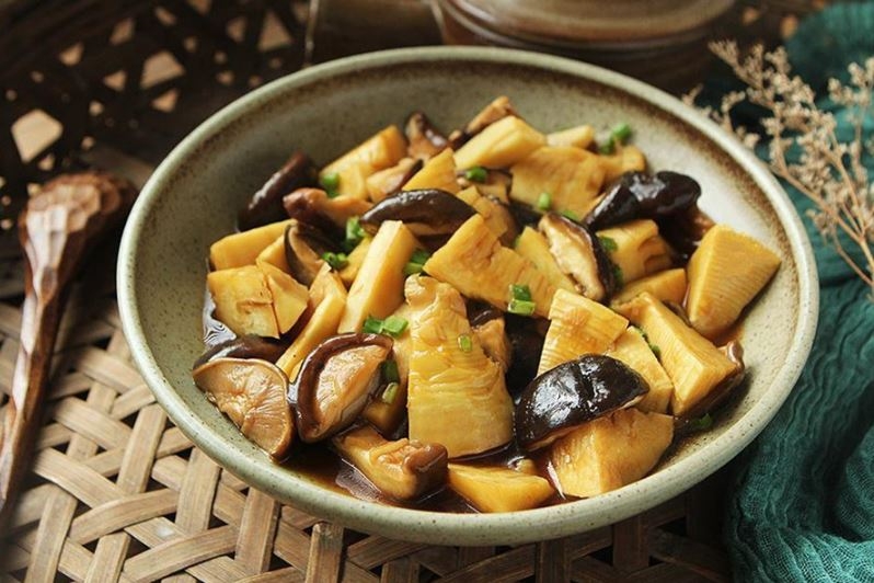 Măng xào chay 2