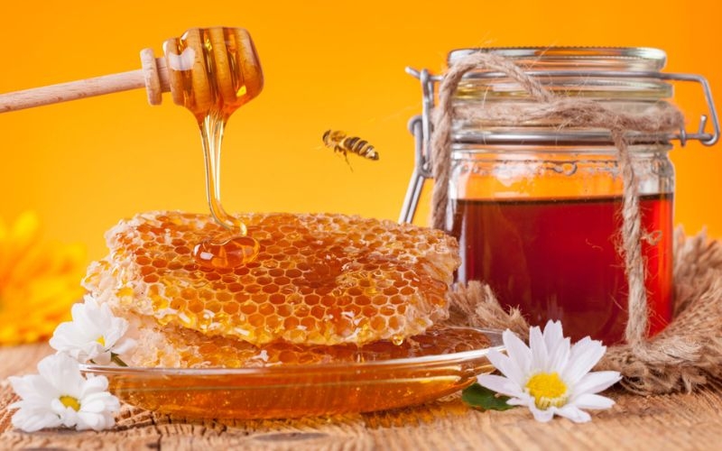 Những ai không nên ăn mật ong