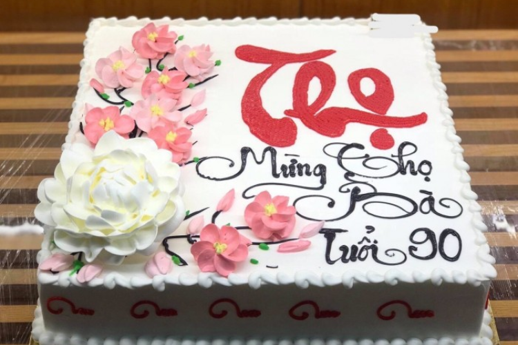 mẫu bánh kem mừng thọ bà 6