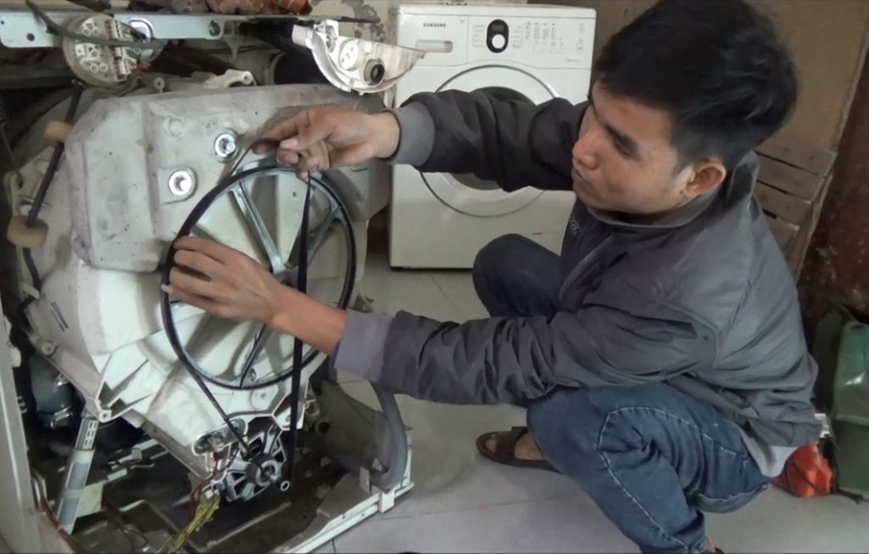 máy giặt bị trượt dây curoa hình 3