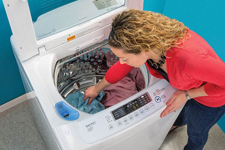 máy giặt lg cửa trên báo lỗi le 4