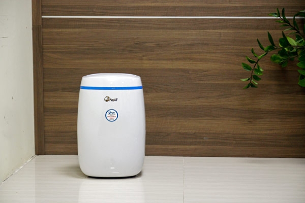 m&aacute;y h&uacute;t ẩm 14 l&iacute;t - h&igrave;nh 4