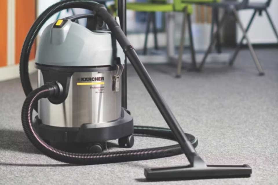 Tìm hiểu về máy hút bụi 1500 W: Giải pháp dọn dẹp hiệu quả cho mọi không gian