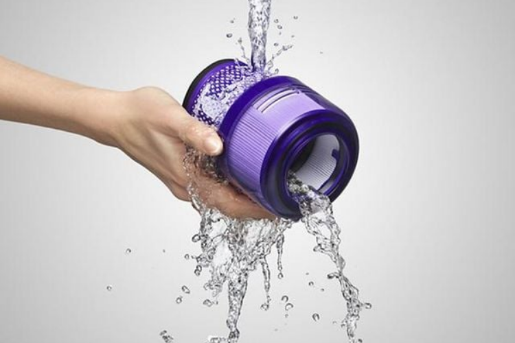 m&aacute;y h&uacute;t bụi dyson b&aacute;o lỗi filter 3