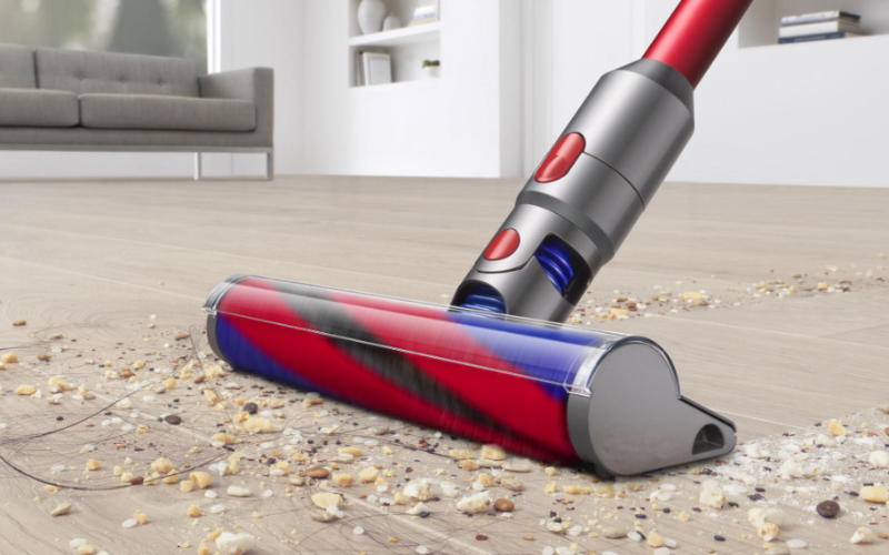 Máy hút bụi Dyson V8 Slim Fluffy (hình 4)