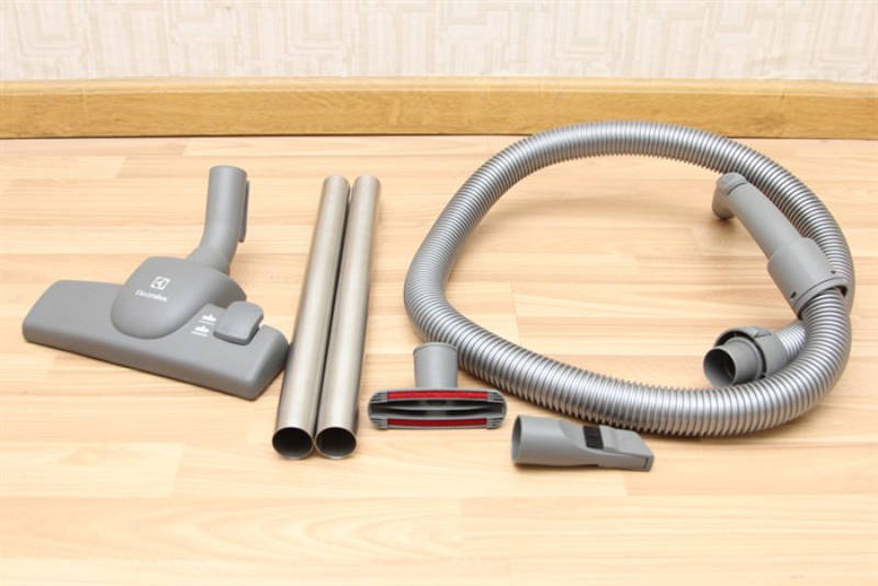Máy hút bụi Electrolux ZLUX1811 - hình 6