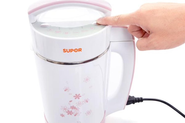 Máy làm sữa đậu nành Supor của nước nào hình 4