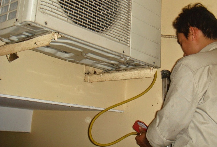 Máy lạnh Asanzo bị rò gas ảnh 10