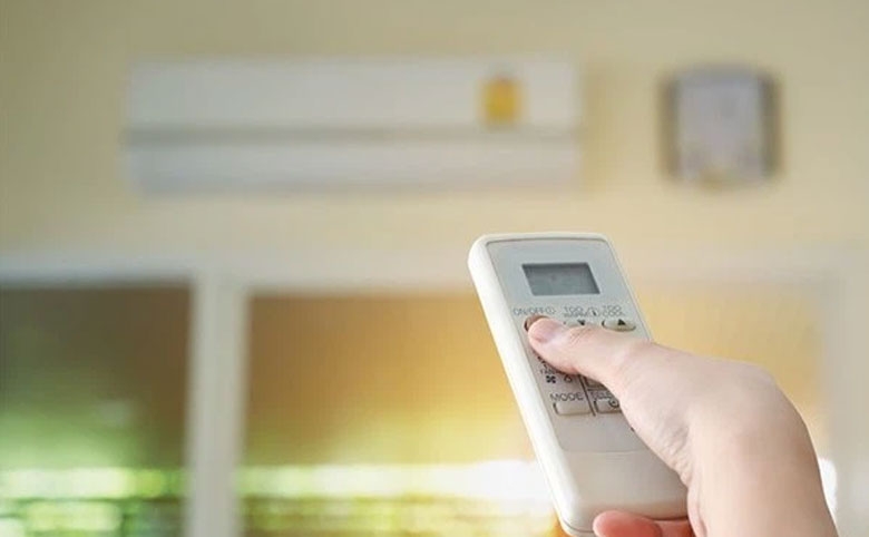 máy lạnh báo đèn đỏ 5