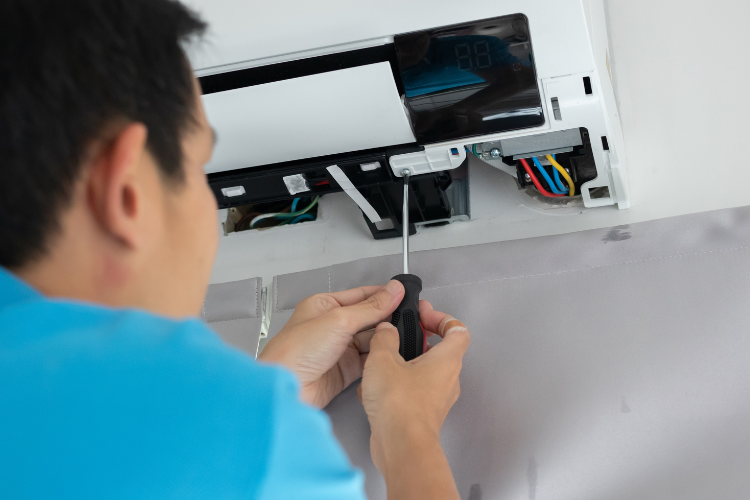 M&aacute;y lạnh Electrolux b&aacute;o lỗi F2 h&igrave;nh 4