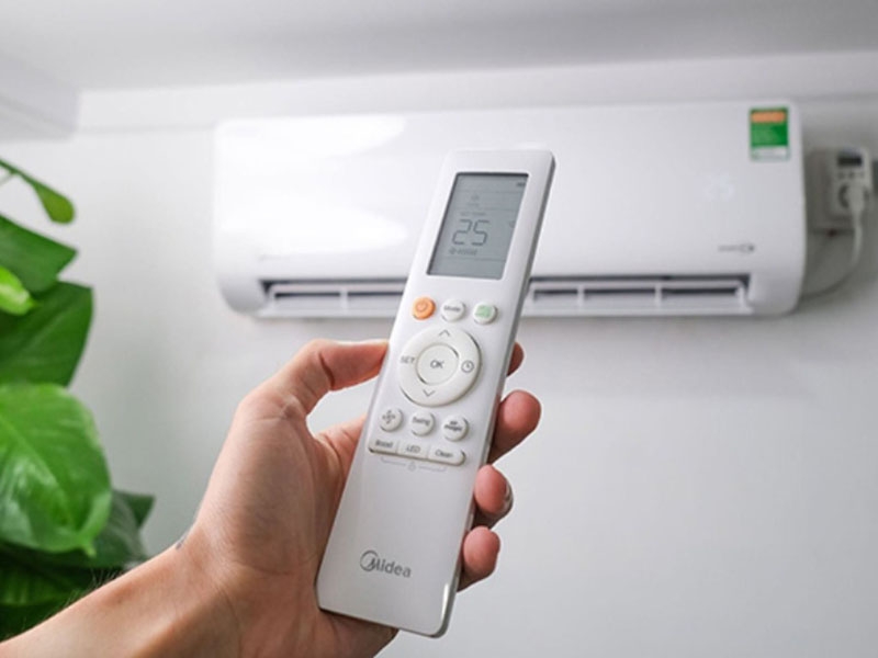 Cảm biến nhiệt độ trên máy lạnh Midea