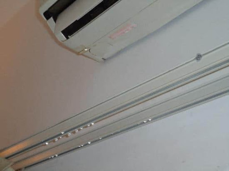 Máy lạnh mới lắp đã chảy nước (hình 3)