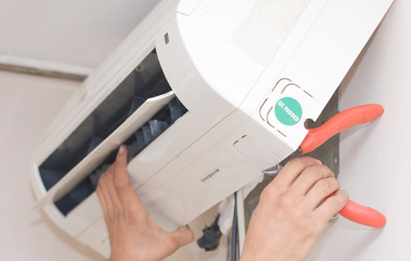 Máy lạnh mới lắp đã chảy nước (hình 2)